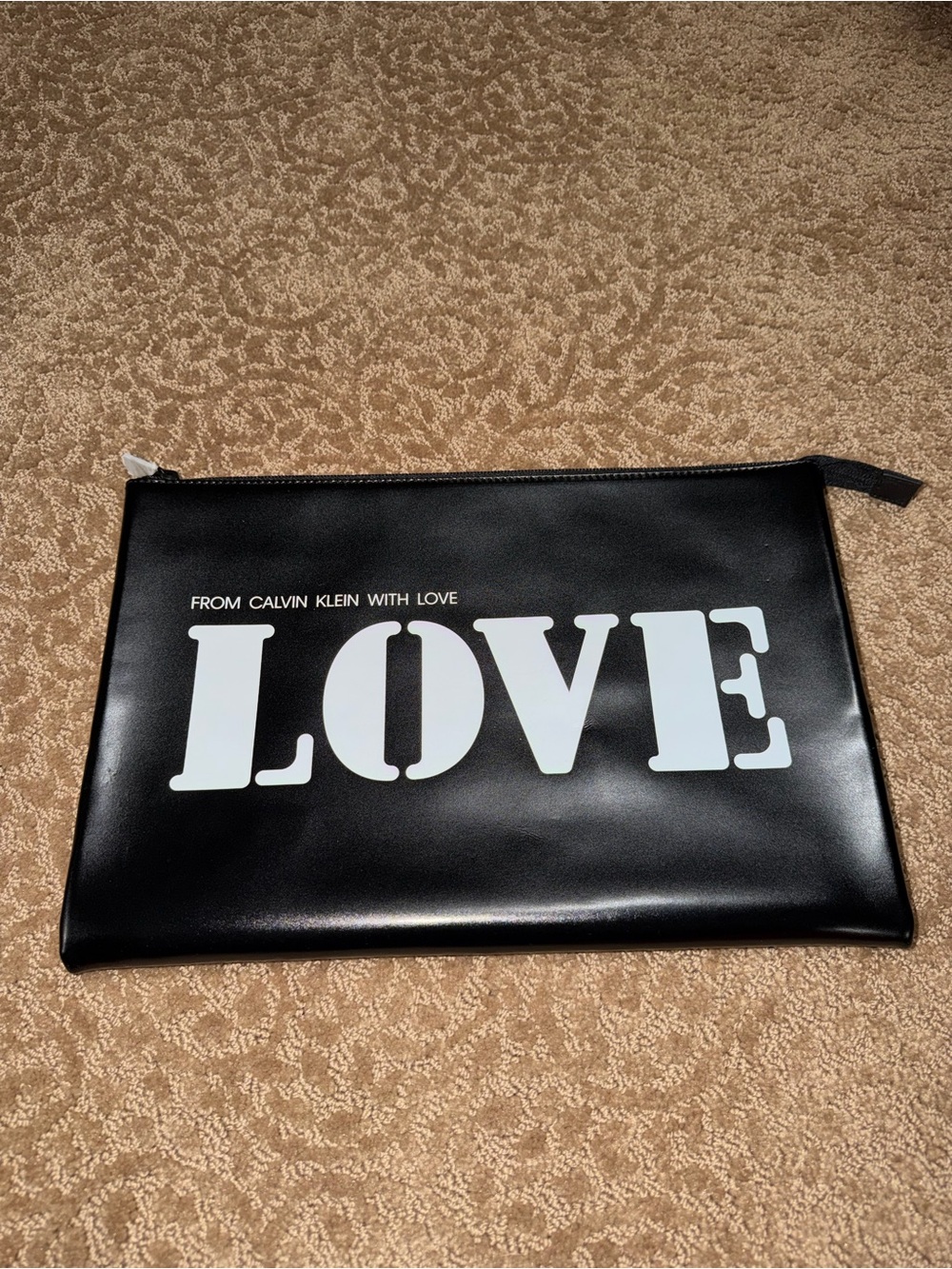NEW Calvin Klein Black 'LOVE' Zip Pouch
